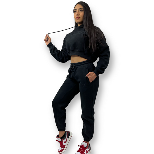 bGalvanized Cropped Jogger Set